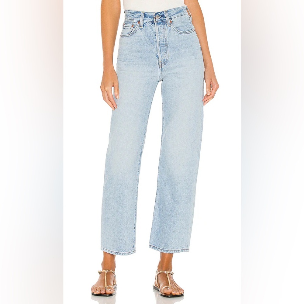 RIBCAGE STRAIGHT ANKLE JEAN in Middle Road